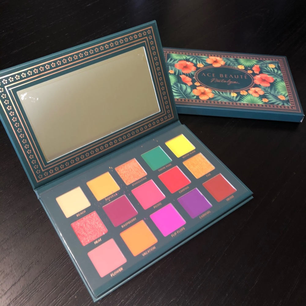 ❗️FINAL SALE❗️Ace Beauté Nostalgia Palette